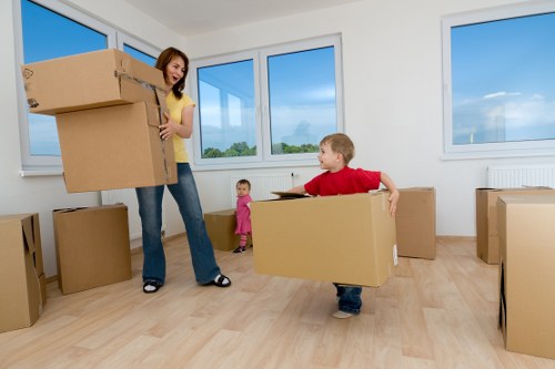 Choosing the right removal truck size for an Earls Court move