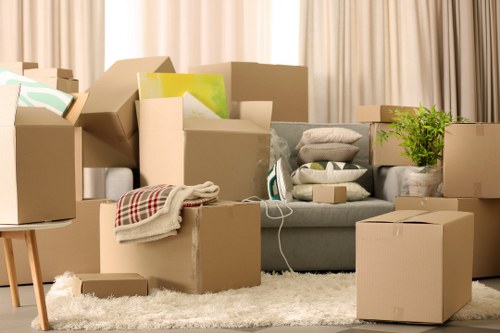 Office relocation packing and unpacking support in Earls Court