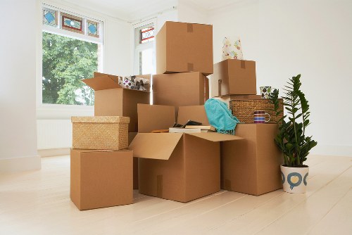Careful loading and unloading support for a small move in Earls Court