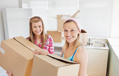 Earls Court movers providing a free quote and clear pricing breakdown