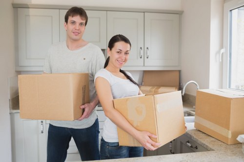 Wardrobe and storage boxes suitable for residential and business moves in Earls Court